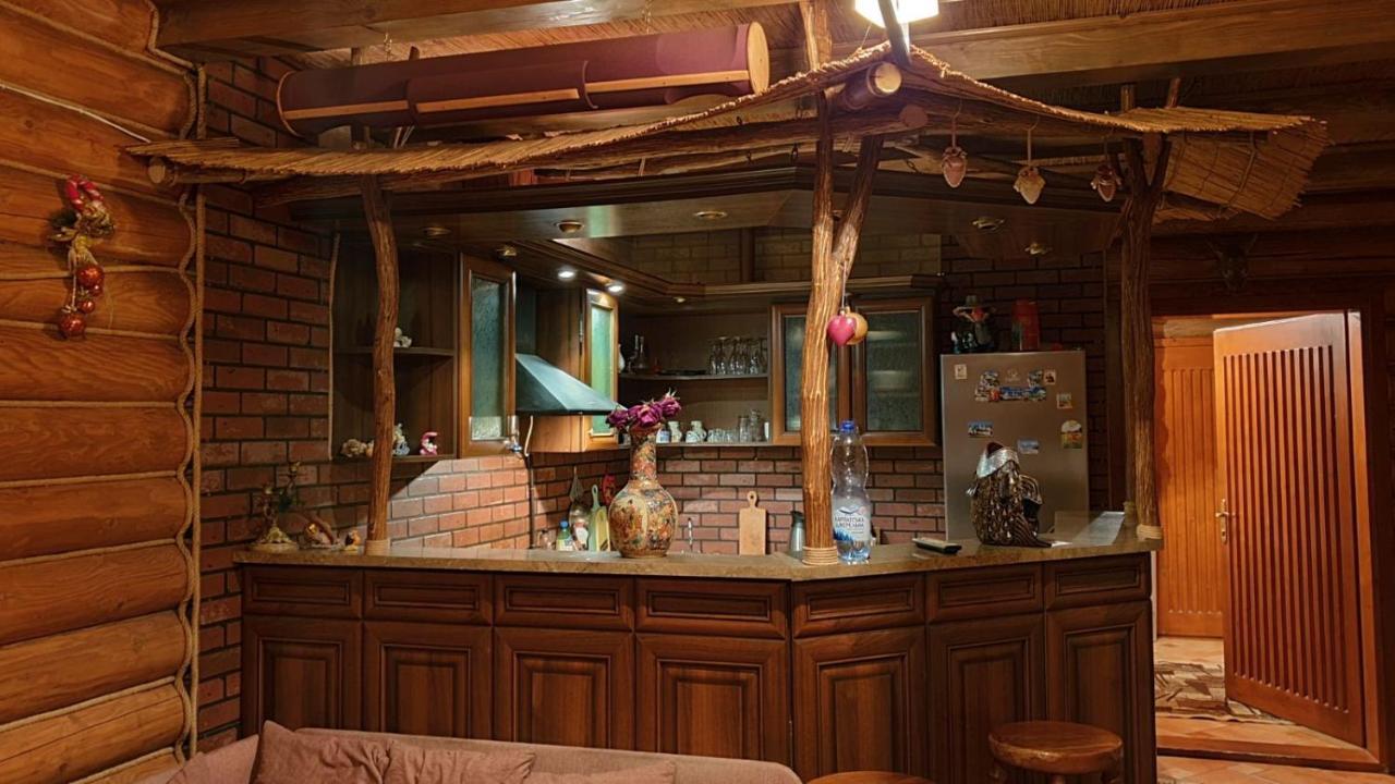 Vila Viktoria Užhorod Exteriér fotografie